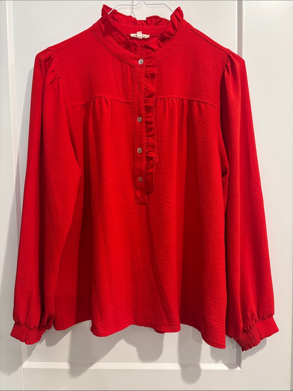 Jodifl Women’s Long Sleeve Ruffle Neck Blouse Medium